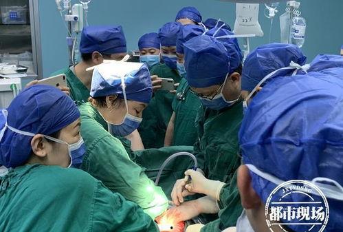 外国产妇开刀手术视频,揭秘外国产妇剖腹产手术全过程