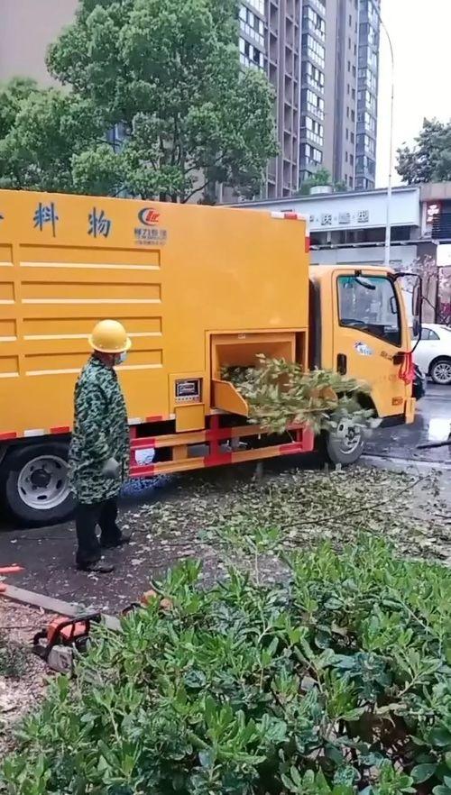 国产自动护栏清洗视频